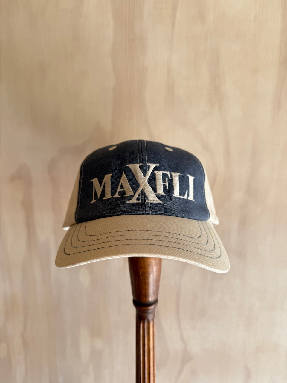 Vintage Maxfli Zip Back Golf Hat