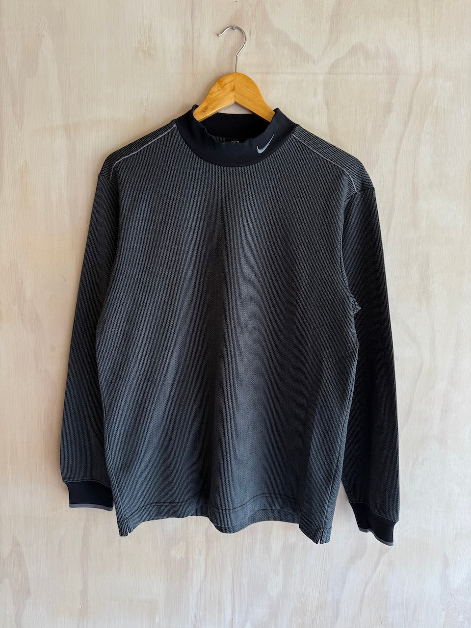 Vintage Nike Long Sleeve Golf Mock Neck (M)