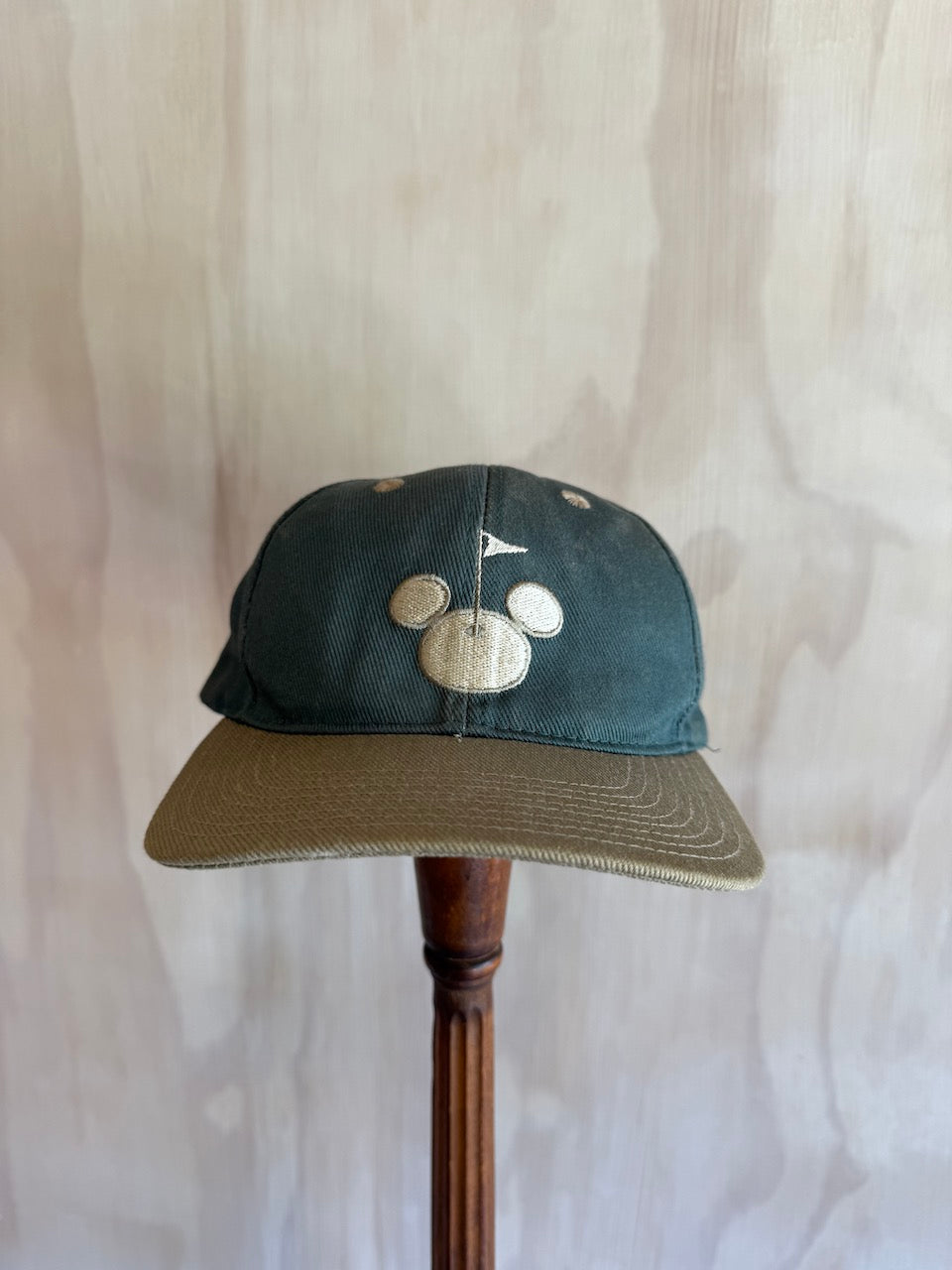 Vintage Nike * Disney Golf Hat