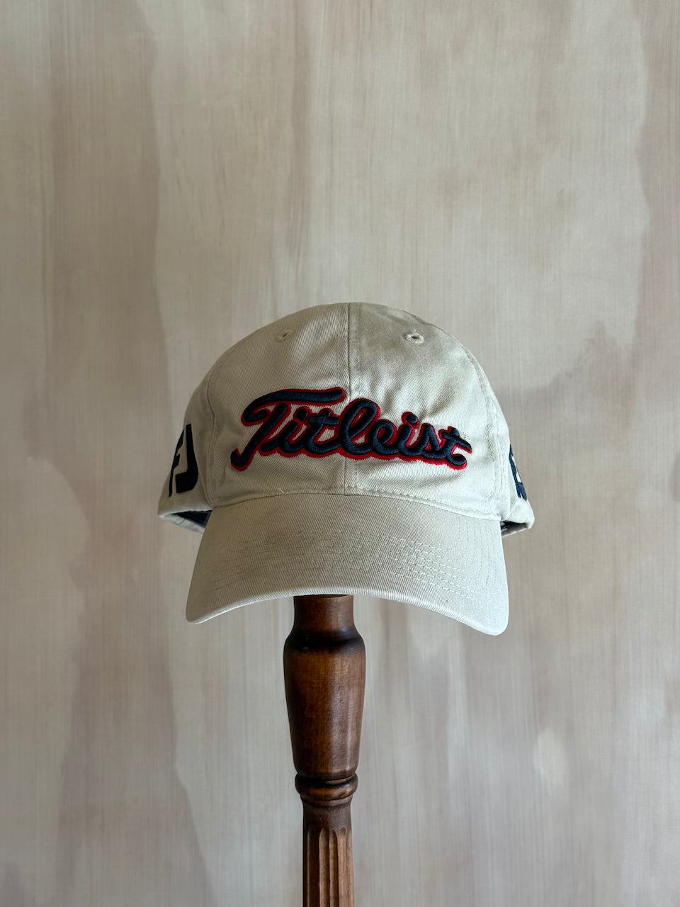 Y2K Titleist Golf Hat #1 Ball in Golf