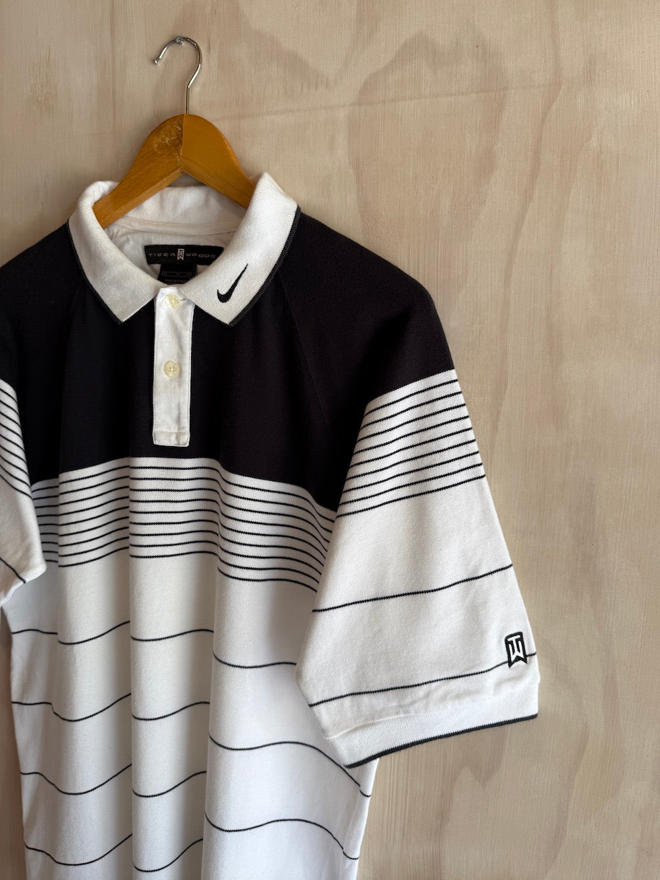 Y2K Tiger Woods Nike Collar Swoosh Golf Polo (M)