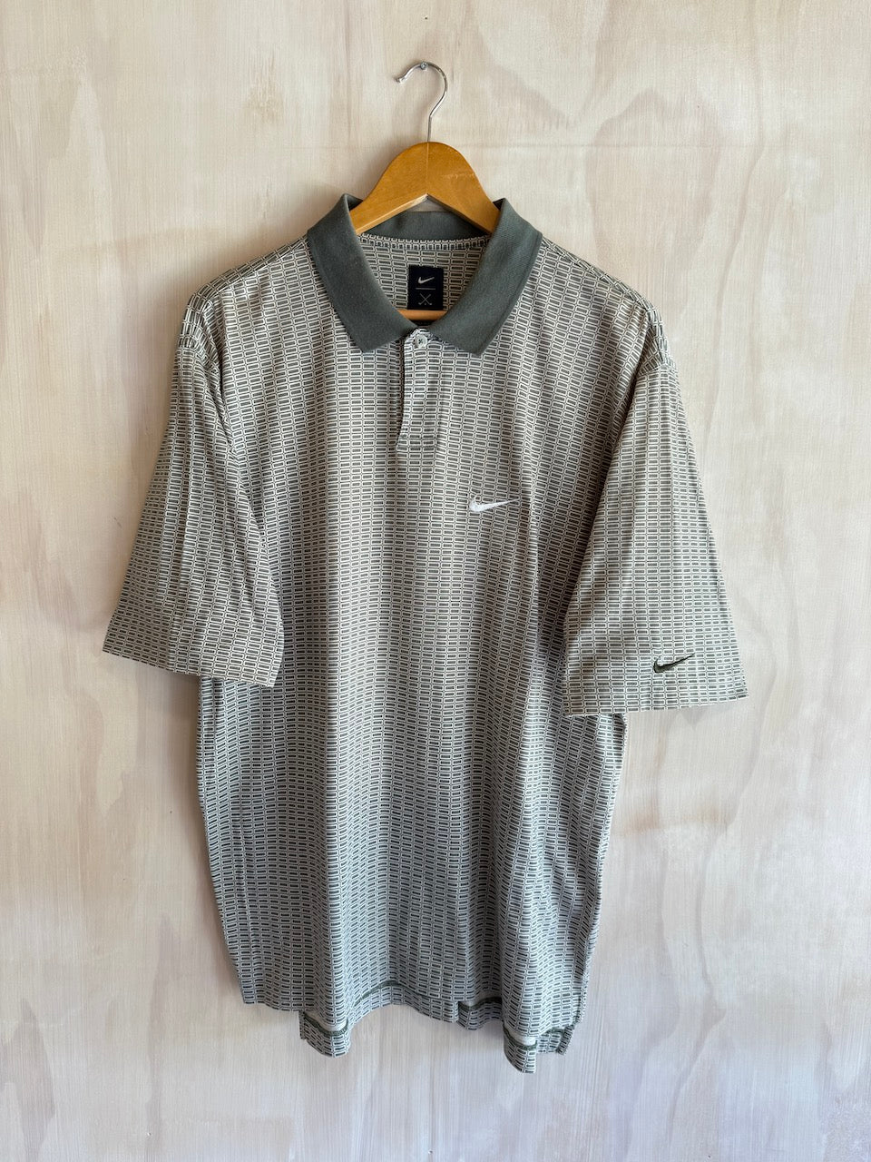 Vintage Geometric Nike Golf Polo (L)
