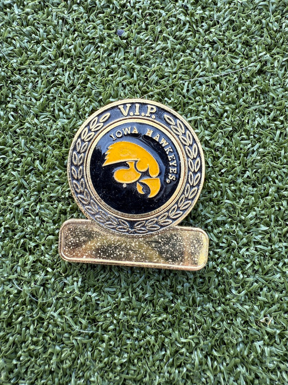 Vintage Iowa Hawkeyes Hat Clip and Ball Marker