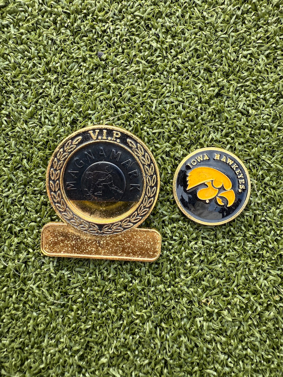 Vintage Iowa Hawkeyes Hat Clip and Ball Marker