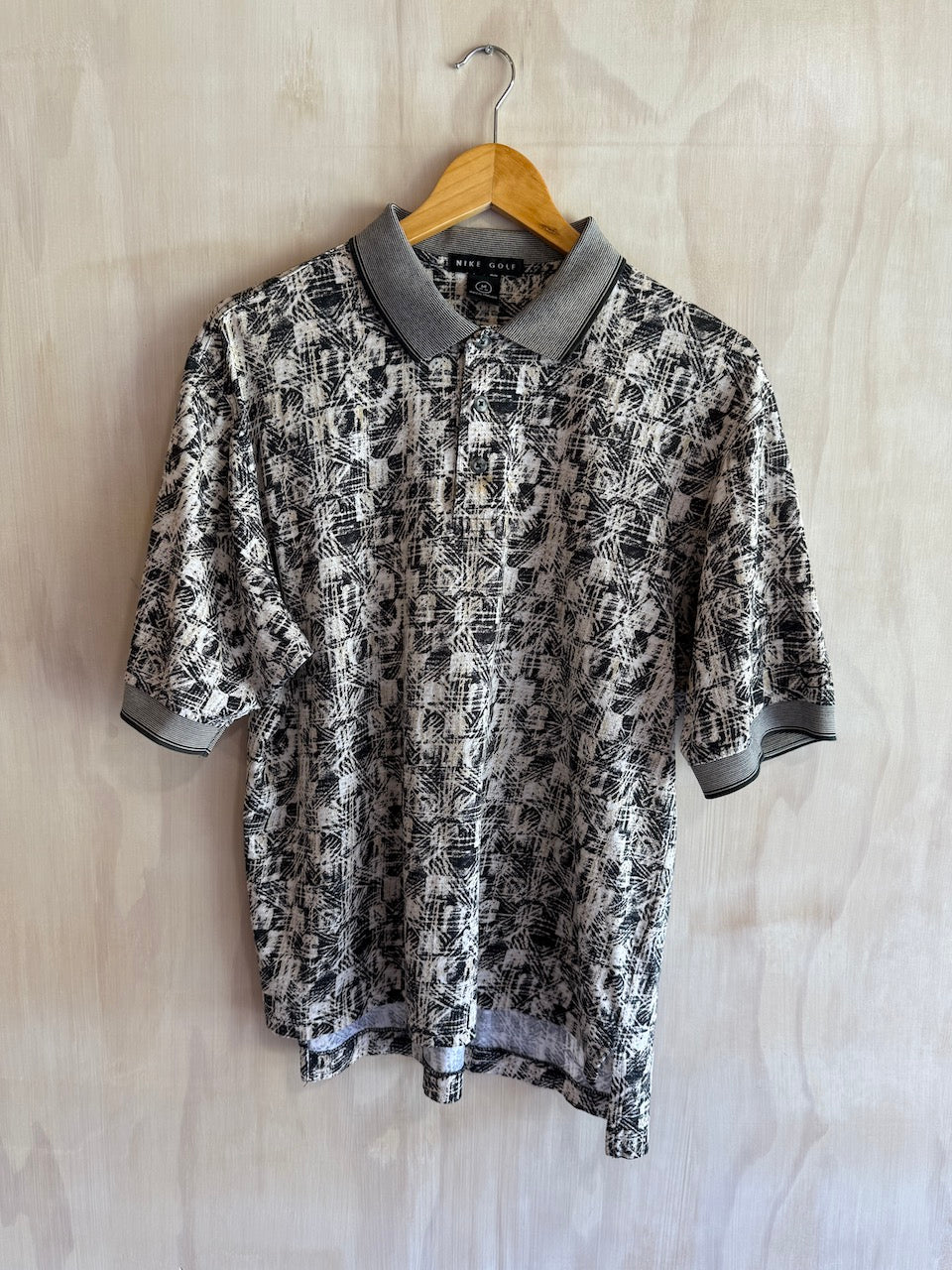 Vintage Abstract Nike Golf Polo (M)