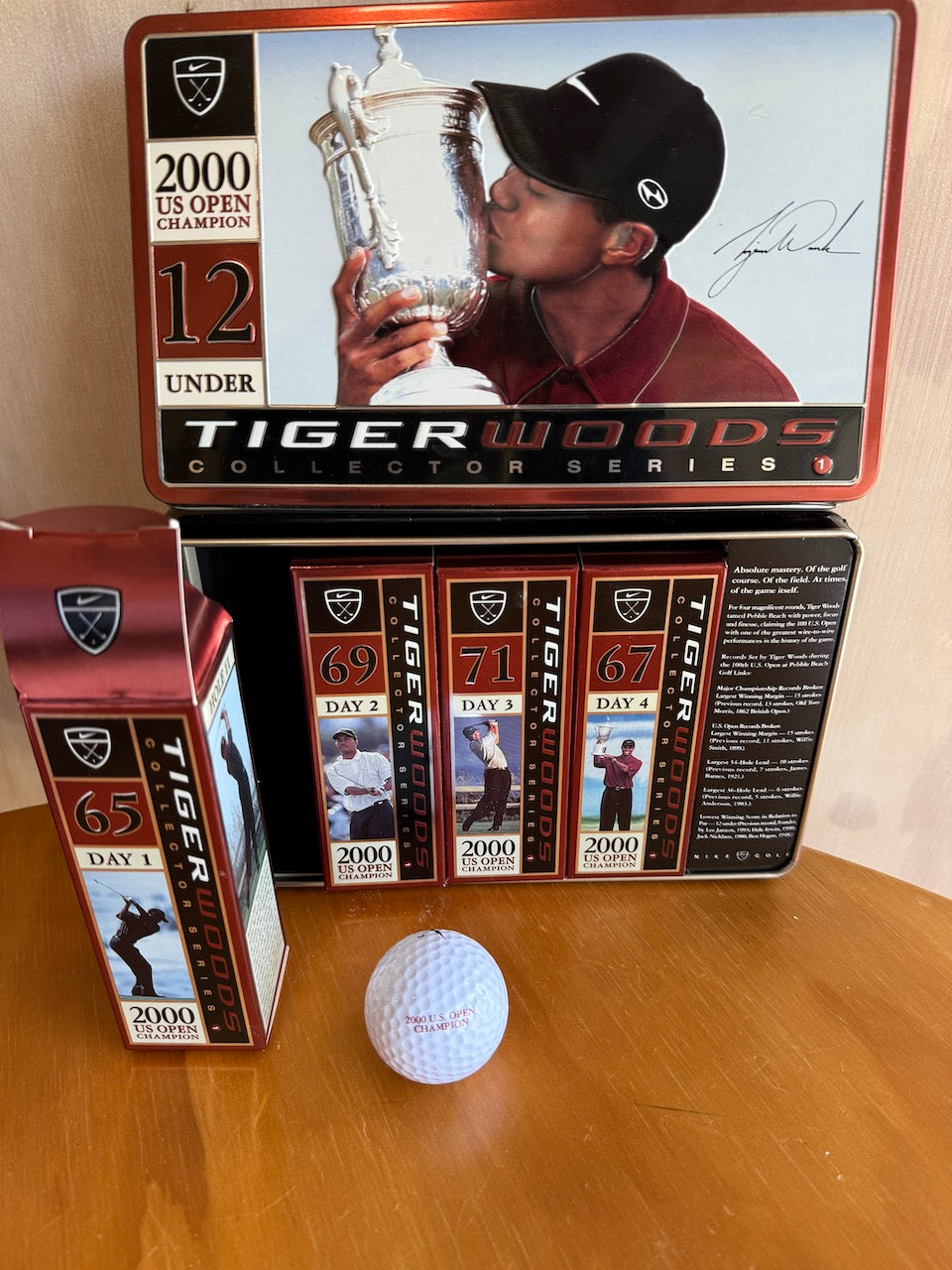 2000 U.S. Open Tiger Woods Nike Pebble Beach Collector Golf Balls & Tin