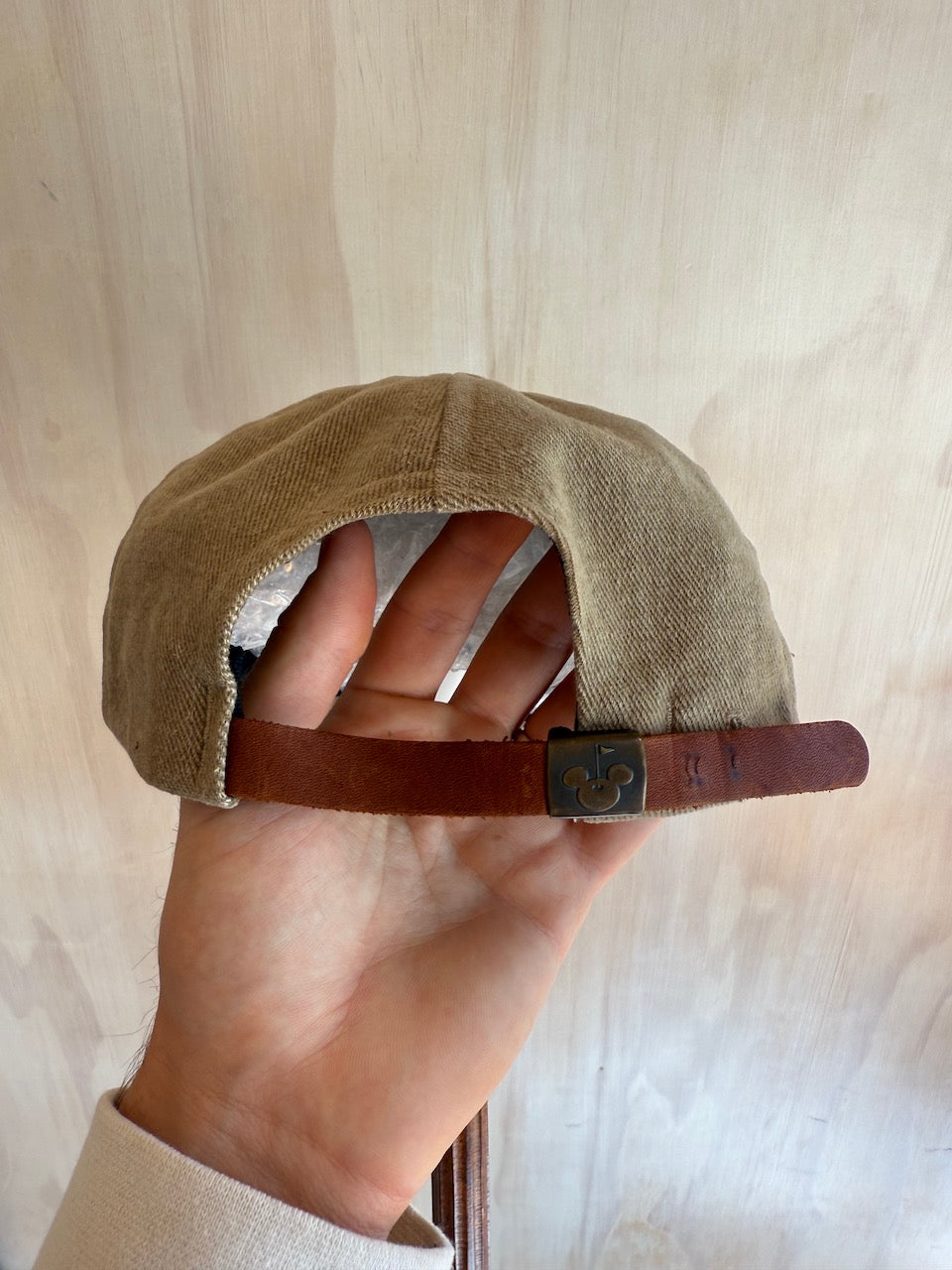 Vintage Goofy Disney Golf Leather Strap Hat
