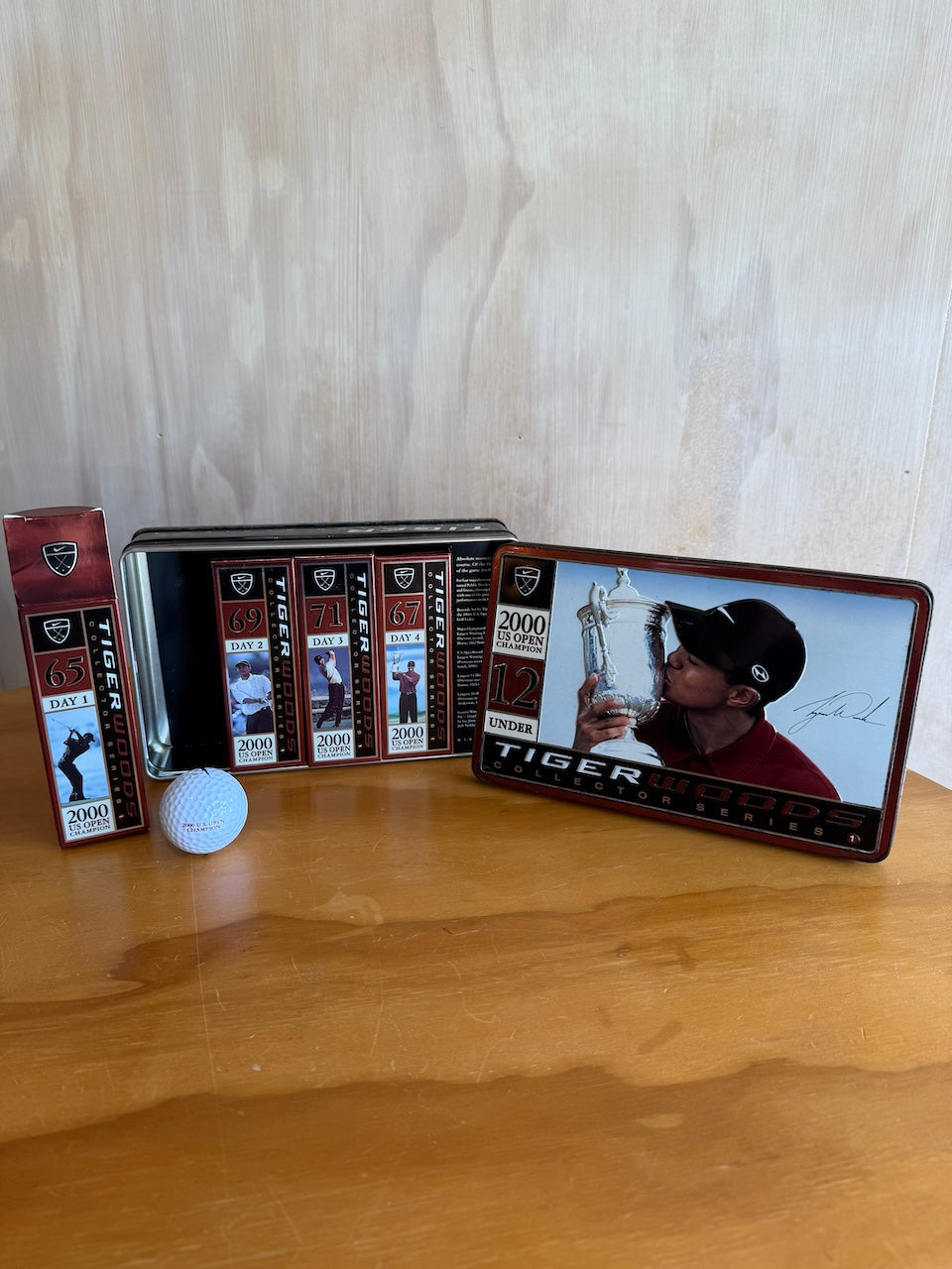 2000 U.S. Open Tiger Woods Nike Grand Slam Collector Golf Balls and Tin