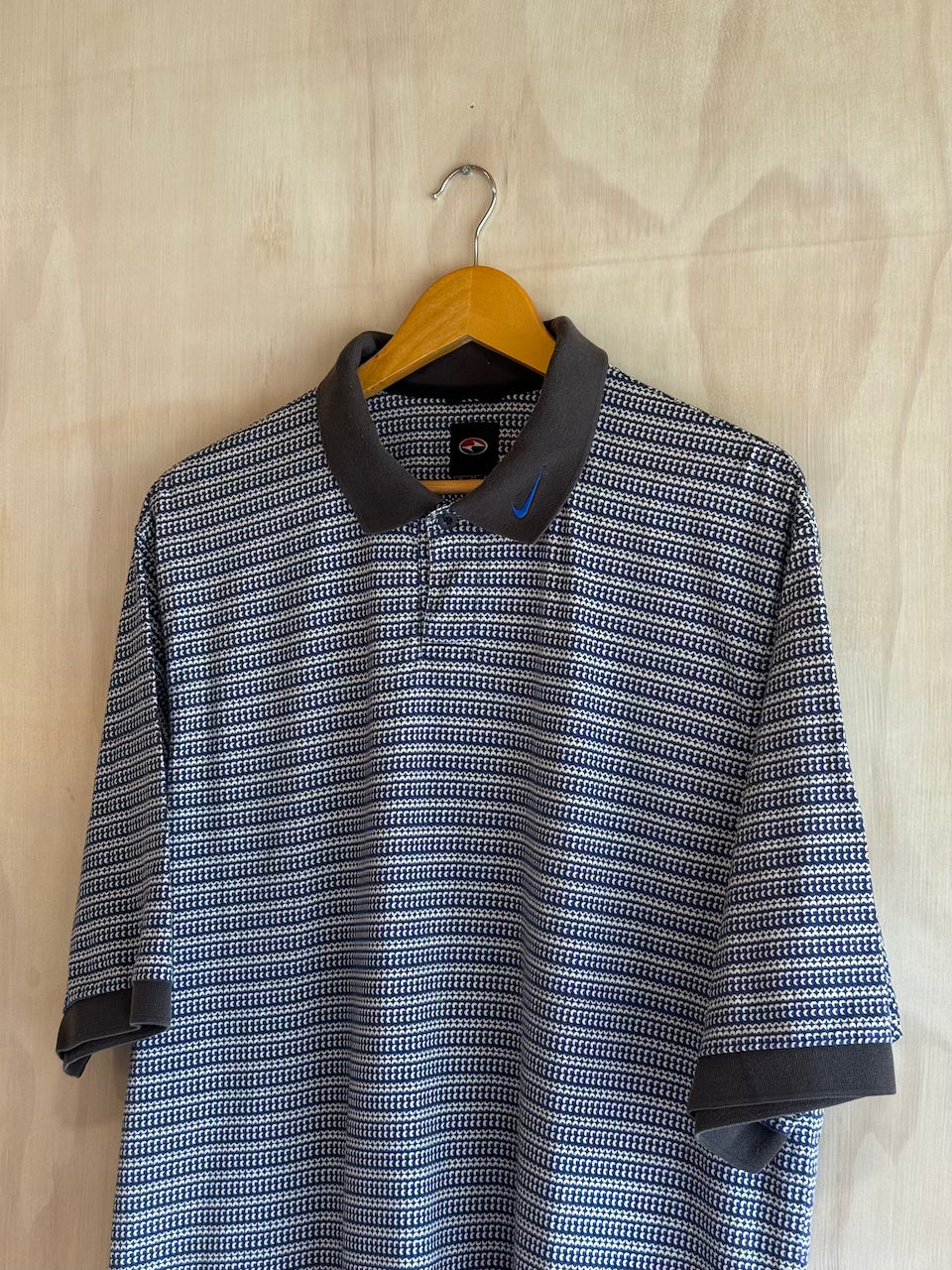 Vintage Tiger Woods Nike Collar Swoosh Golf Polo (L)
