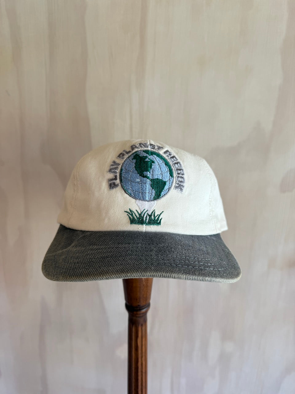 Vintage 2-Tone Reebok Greg Norman Golf Hat