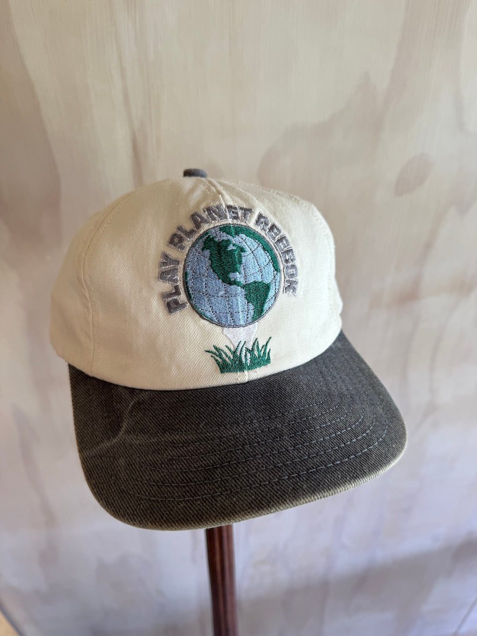 Vintage 2-Tone Reebok Greg Norman Golf Hat