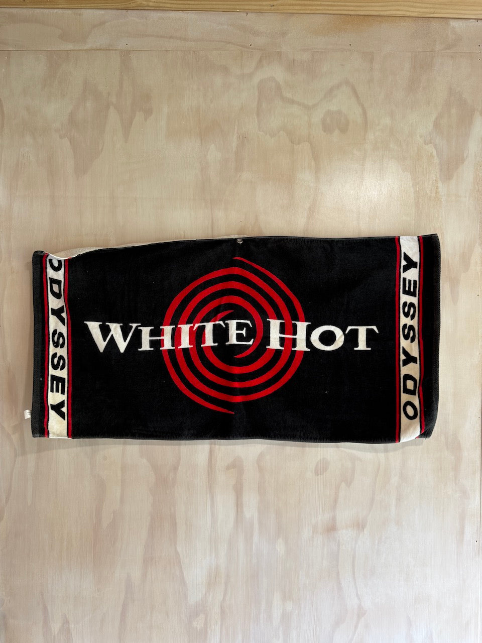 Vintage Odyssey White Hot Caddy Golf Towel
