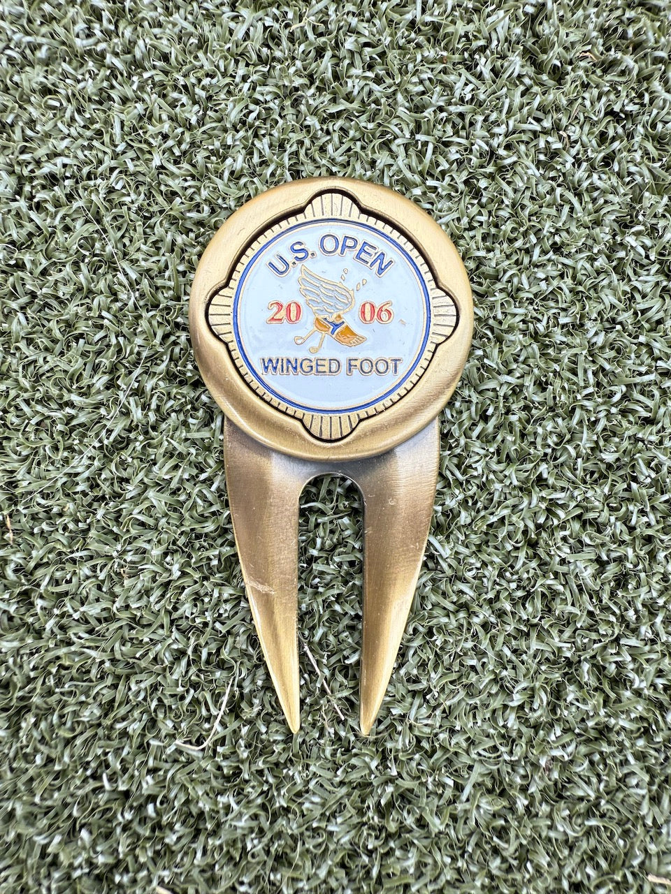 2006 U.S. Open Winged Foot Ball Marker & Pitch Tool
