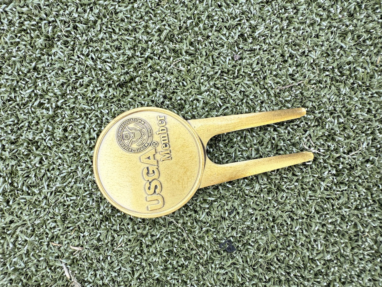 2003 U.S. Open Olympia Field Ball Marker & Pitch Tool (Marker Stuck)