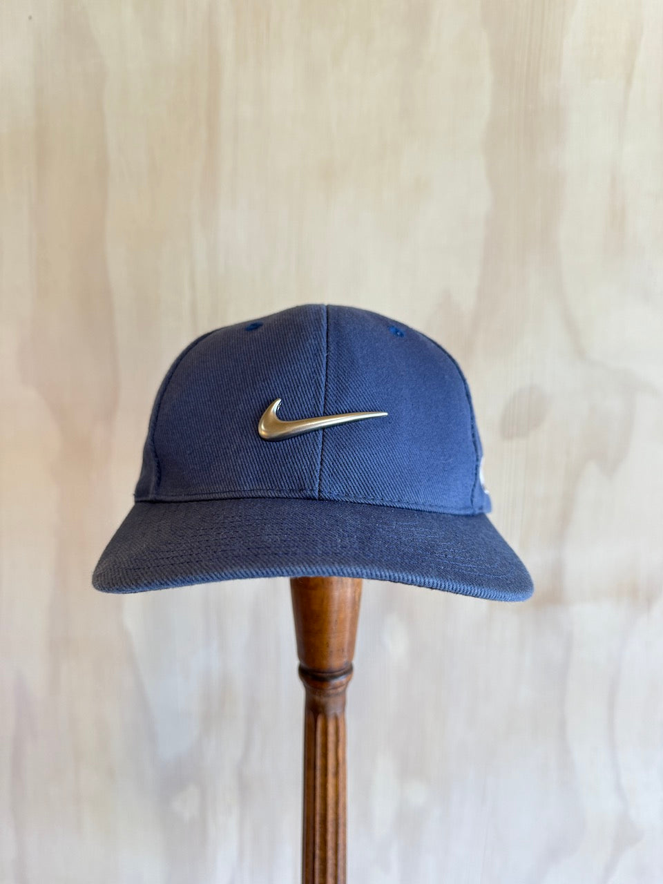 Vintage Nike Metal Swoosh Tiger Woods Golf Hat