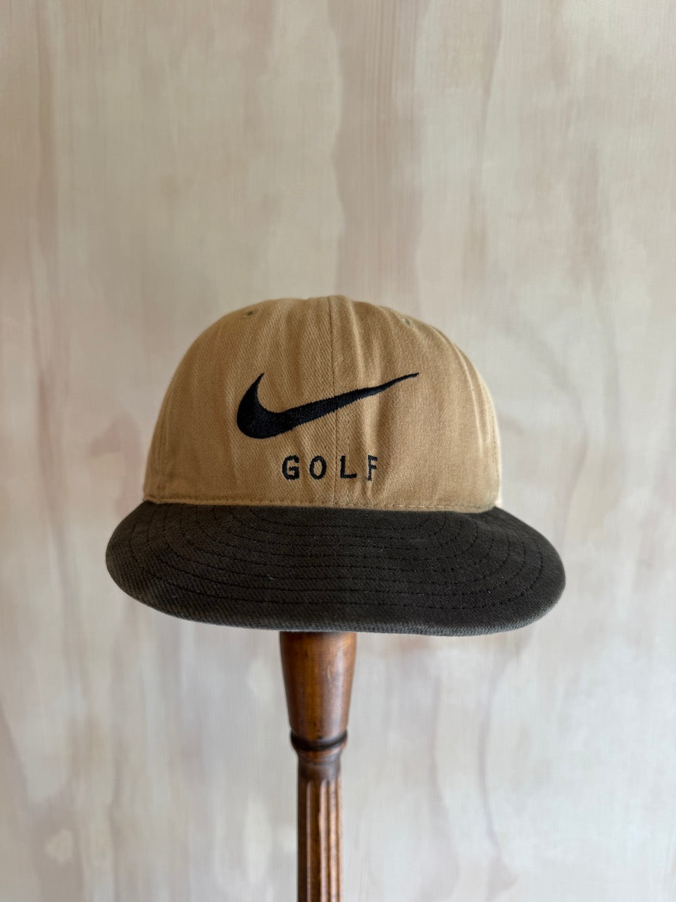 Vintage 2-Tone Nike Golf Hat