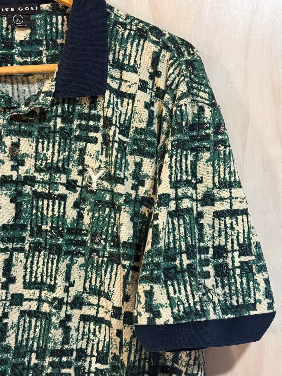 Vintage Abstract Nike Golf Polo (Short Boxy M)