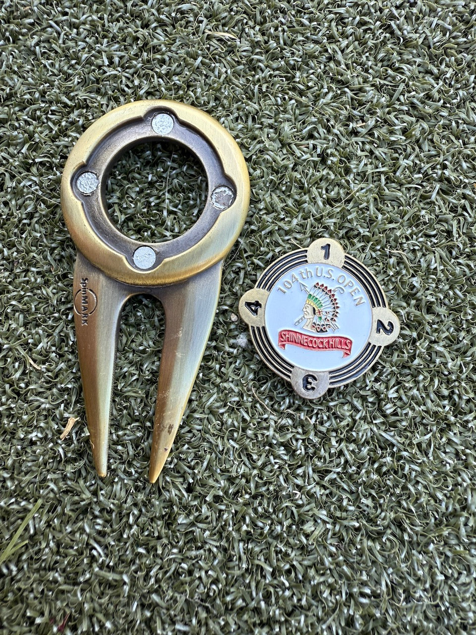 2004 Shinnecock U.S. Open Pitch Tool and Marker