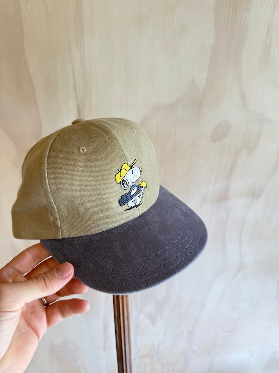 Vintage Snoopy Peanuts 2-Tone Leather Strap Golf Hat