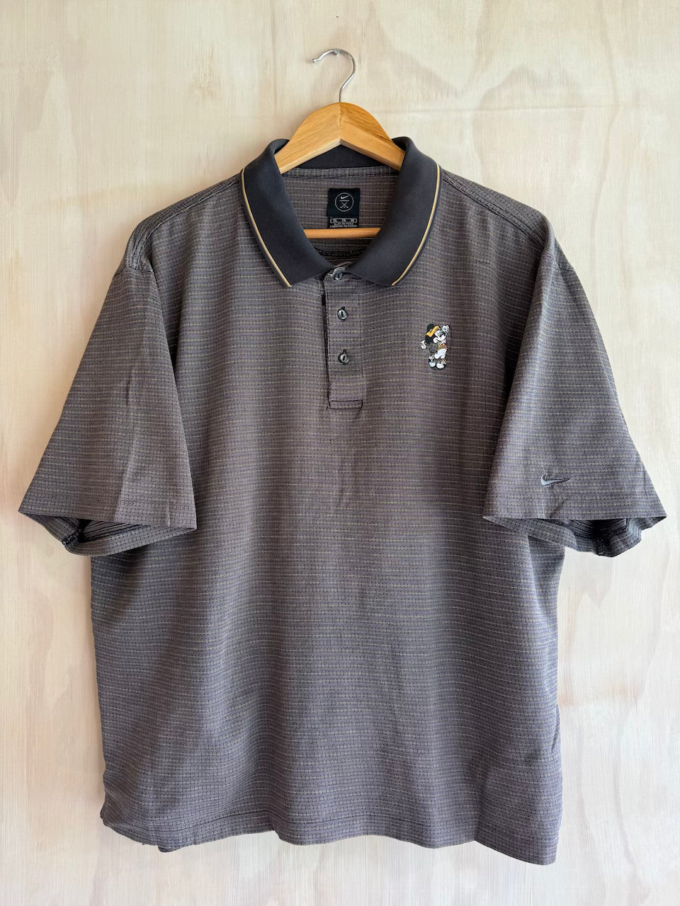 Vintage Mickey Mouse Nike Golf Polo (Short, XL)