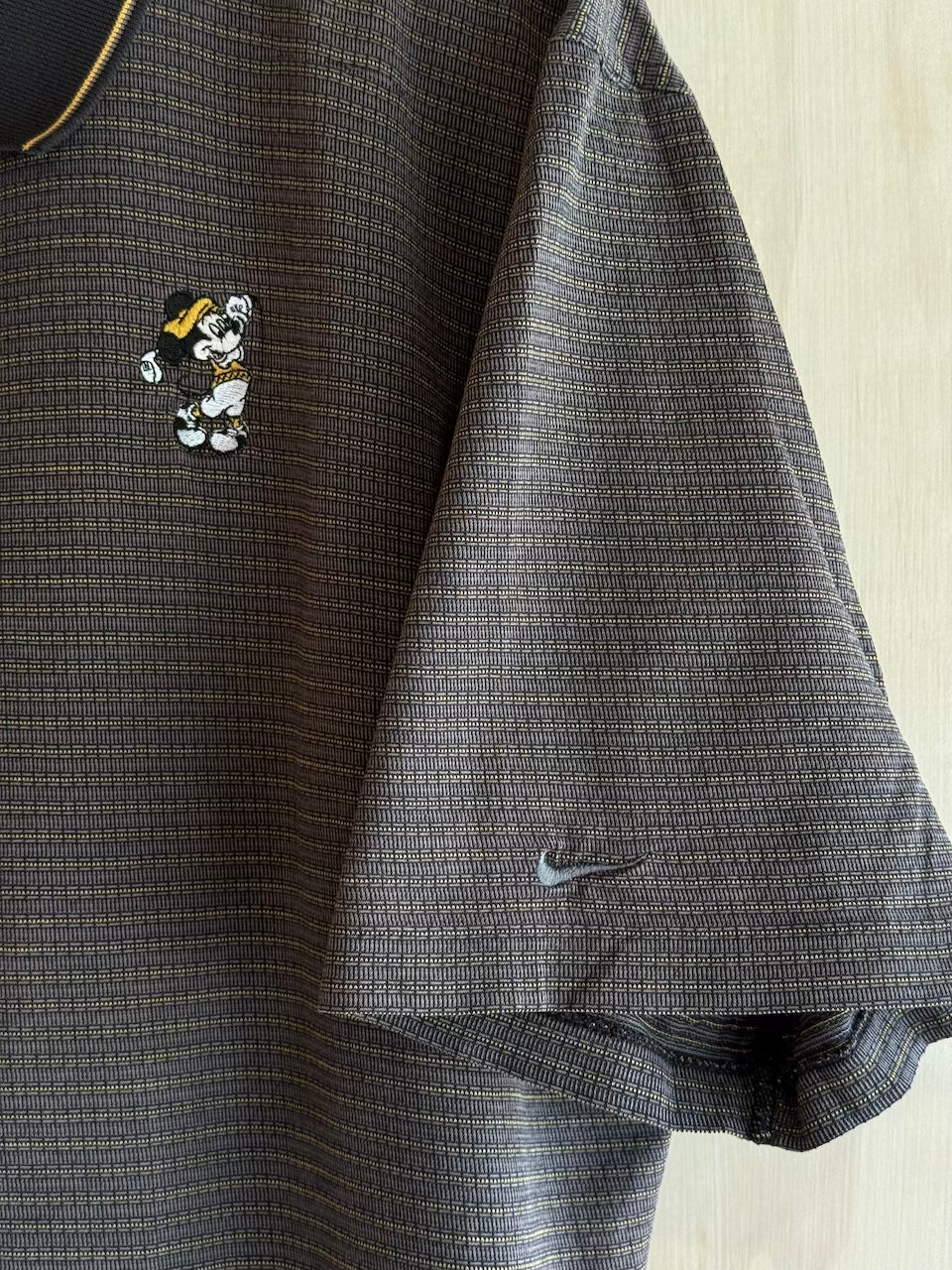 Vintage Mickey Mouse Nike Golf Polo (Short, XL)