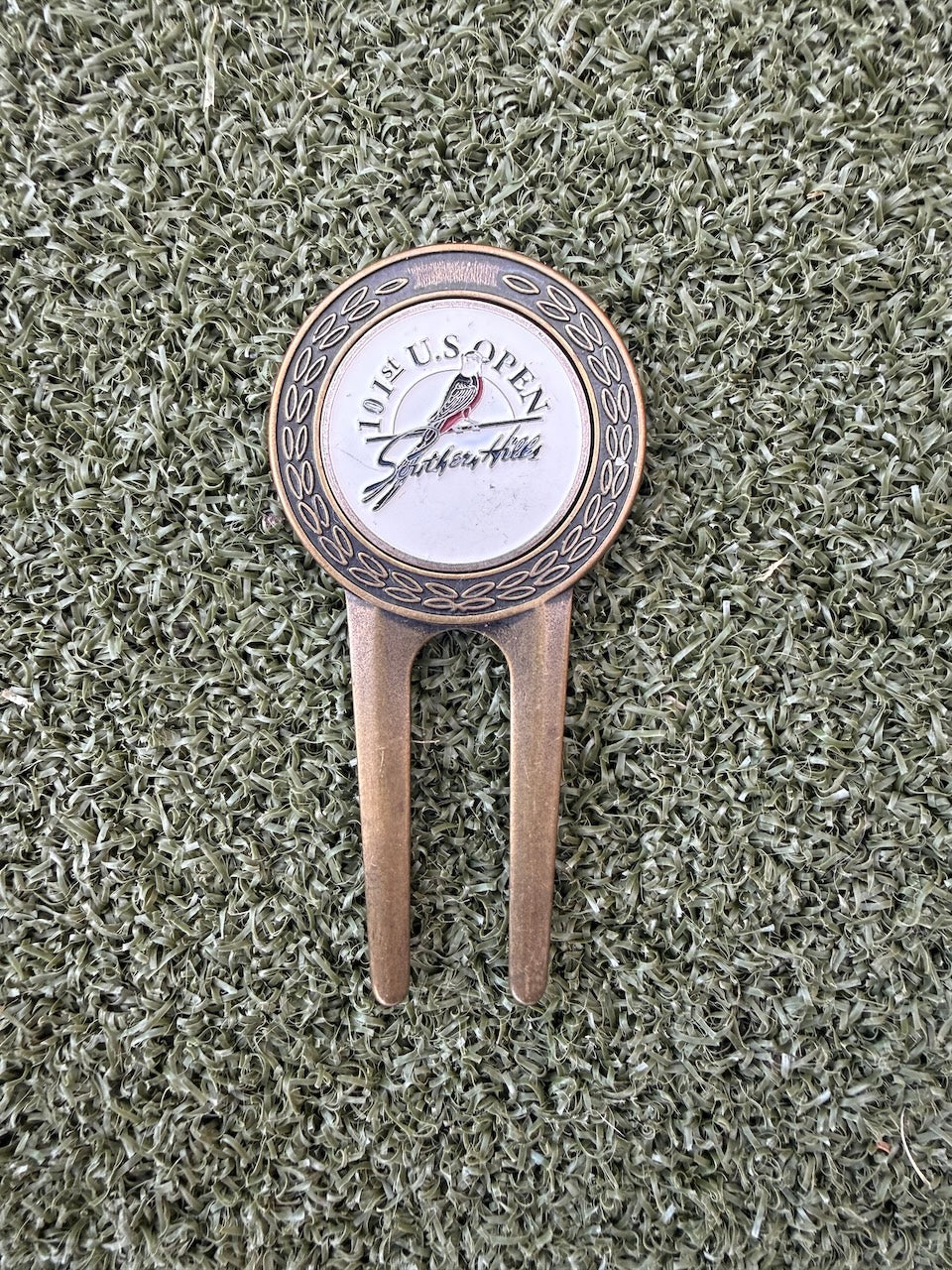 2001 Southern Hills U.S. Open Ball Marker & Pitch Tool
