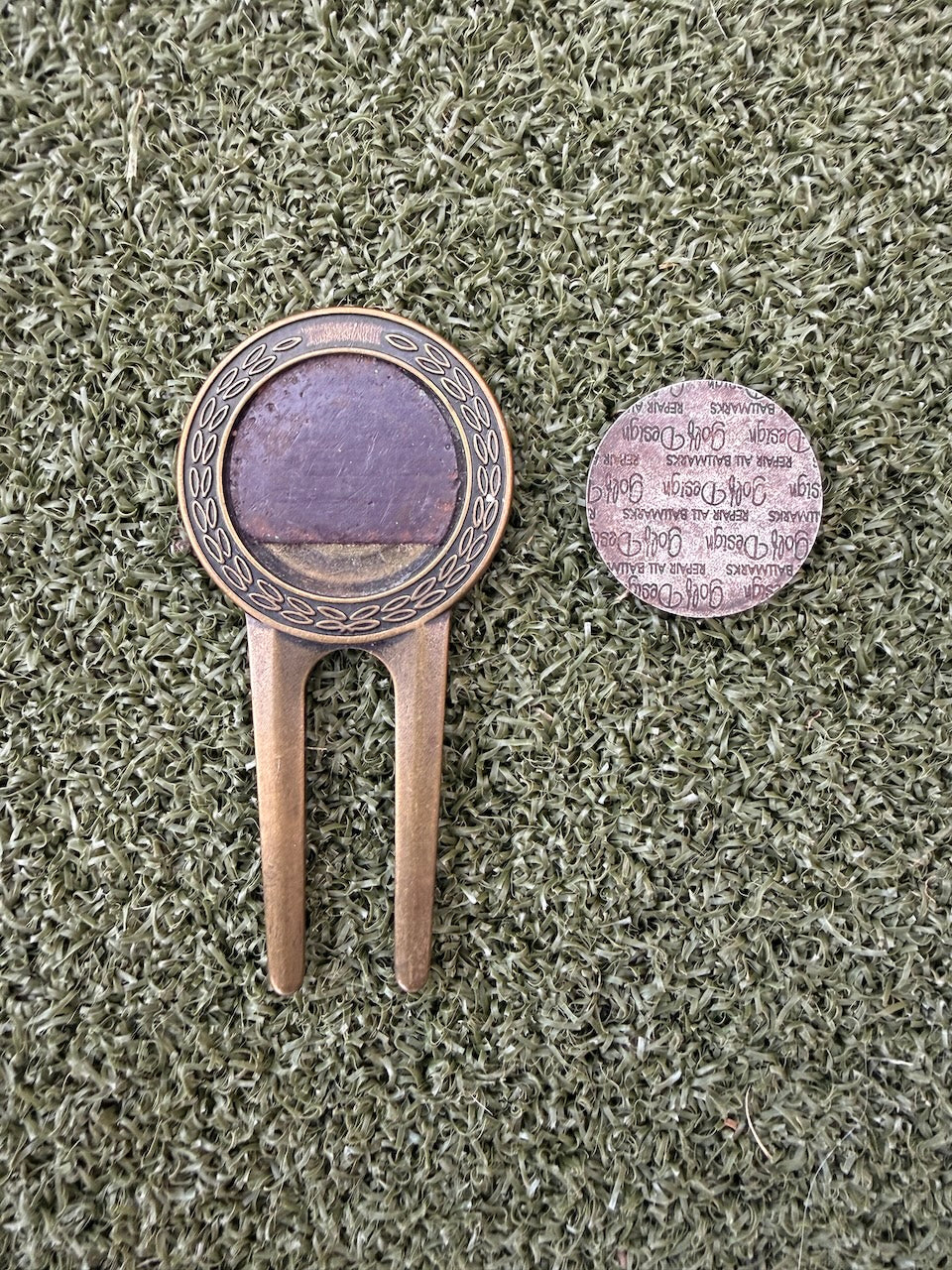 2001 Southern Hills U.S. Open Ball Marker & Pitch Tool